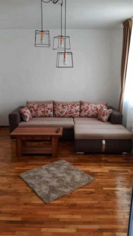 Casa Alise-Luise Apartment Brasov Exterior photo